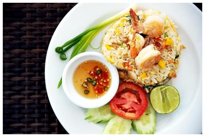 Soi2Inn Pattaya Buitenkant foto